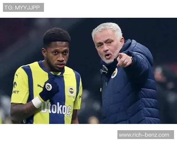 穆里尼奥遭遇失利！球队连败，面临解雇压力增大